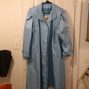 Rain/Trench coat